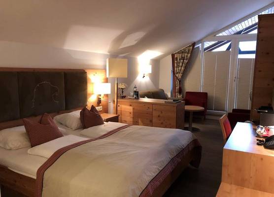 Hotel Goldener Adler Wattens 1