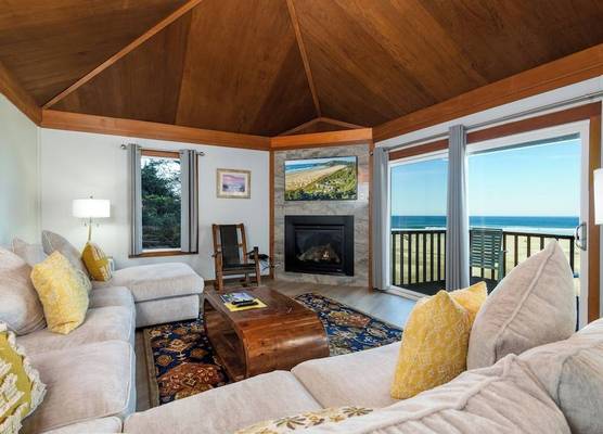 Little Creek Cove Beach Resort 1