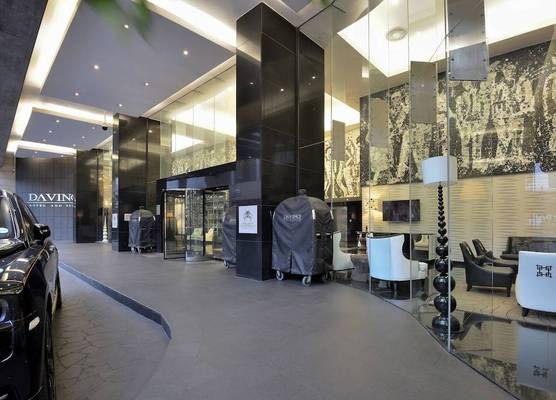 Davinci Hotel And Suites On Nelson Mandela Square 1