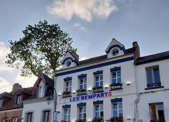 Les Remparts 1