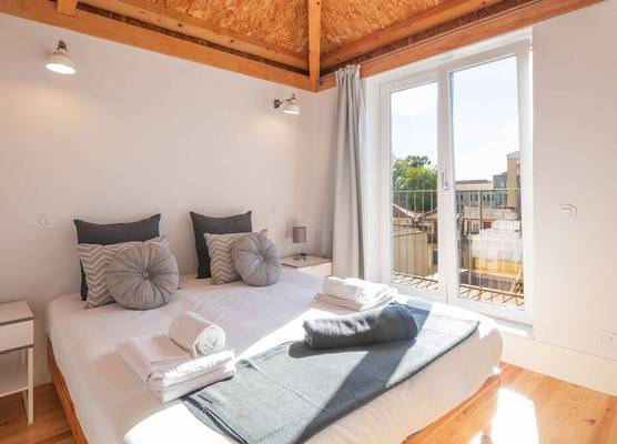 Indulge Porto Flats 1