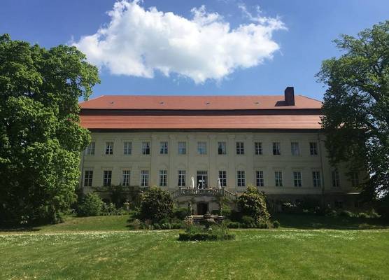 Schloss Dretzel 1