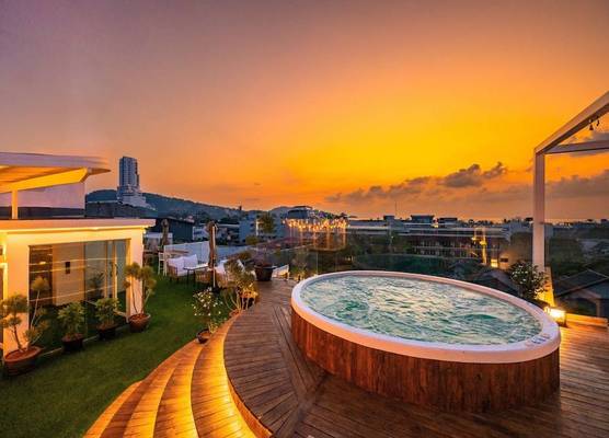 La Vista Patong Hotel 1