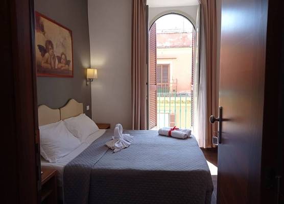 Romalive Hotel 1