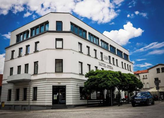 Hotel Opera 1