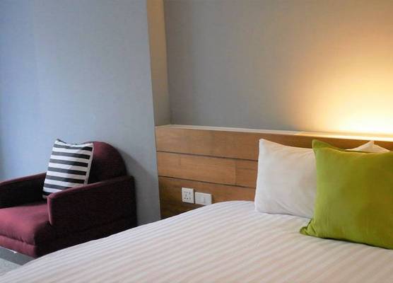 Nice Hotel Ratchada 1