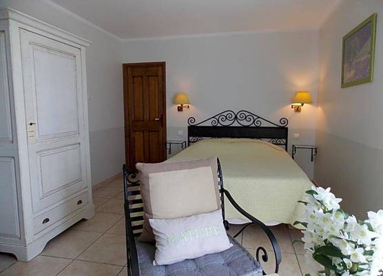 Au Relais Provencal 1
