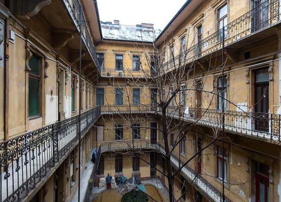 Real Apartments Klauzál II 1