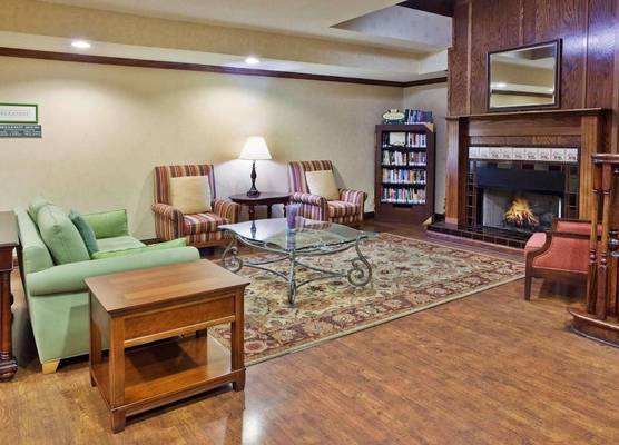 Country Inn & Suites by Radisson, Hiram, GA 1