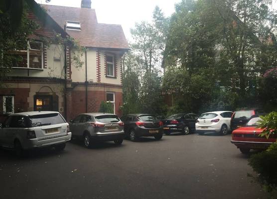 Oakfield Lodge Guest House Stockport 1