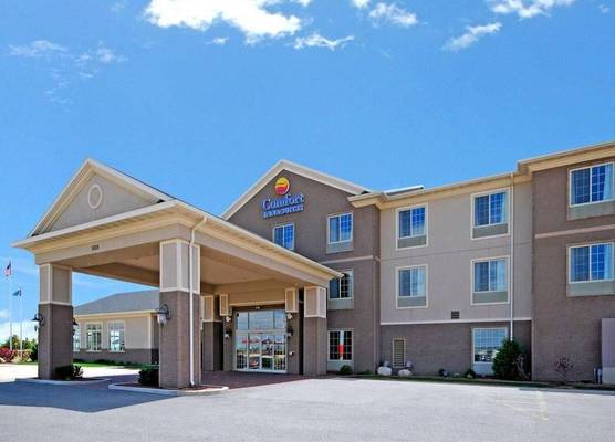 Comfort Inn & Suites Madison North 1