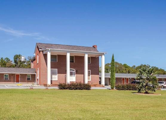 Rodeway Inn & Suites Walhalla 1