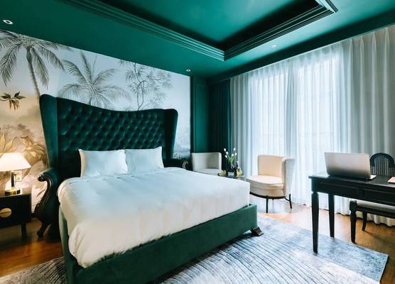 Brilliant Jade Suites 1