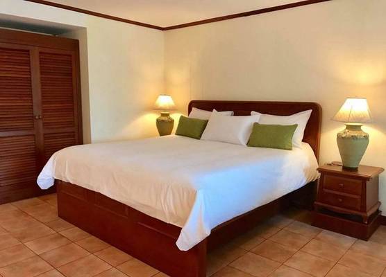 Surin Bay Inn 1