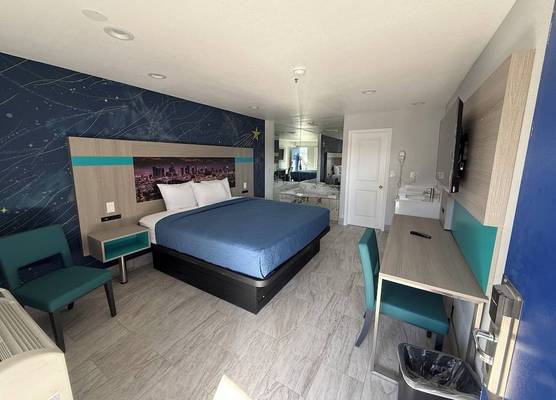 Best Star Inn - LA Commerce Casino, Citadel & I-5 freeway 1