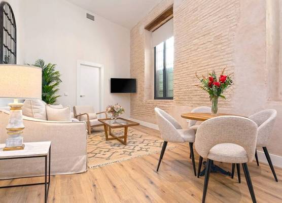 Genteel Home Rodrigo Caro 1