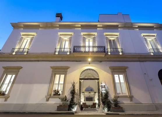 Relais Palazzo Vaglio 1