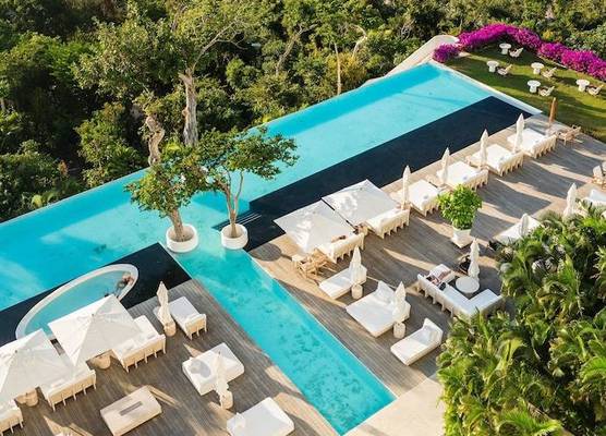 Encanto Acapulco 1
