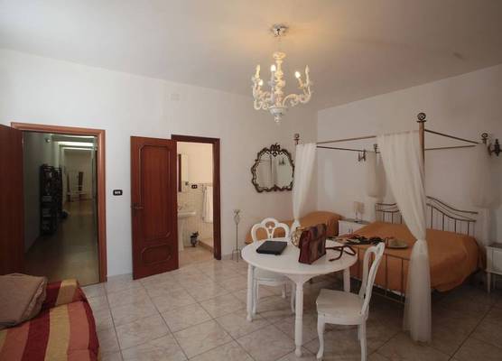 ZO. NE. Baroque B&B 1