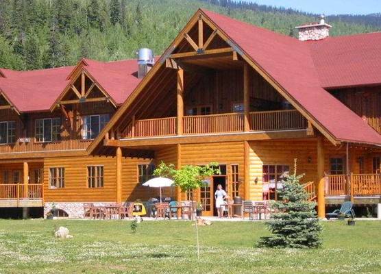 Glacier House Hotel & Resort 1