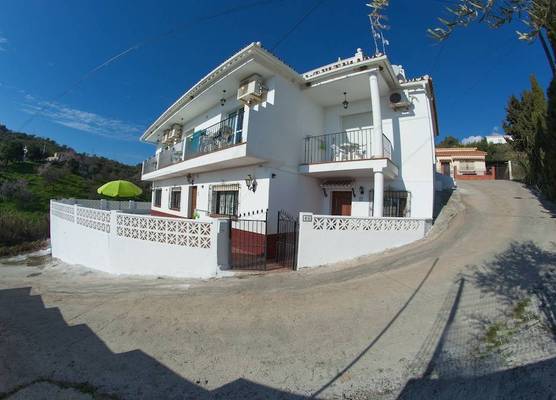 Apartamentos Rurales Santos 1