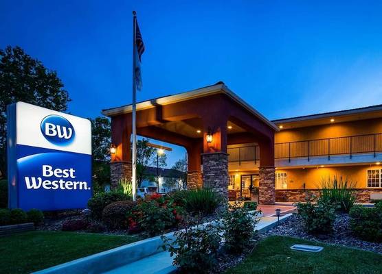 Best Western Willows Inn 1