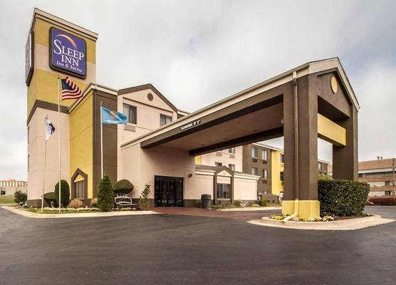 Sleep Inn & Suites Tulsa Central I-44 1