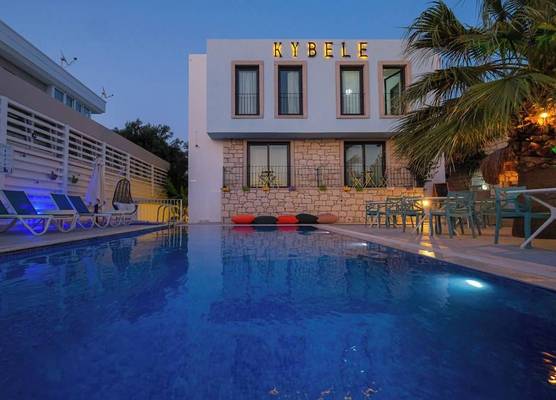 Kybele Alaçatı 1