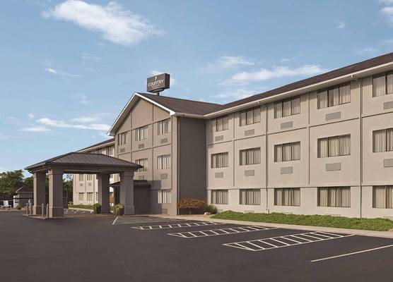 Country Inn & Suites by Radisson, Abingdon, VA 1
