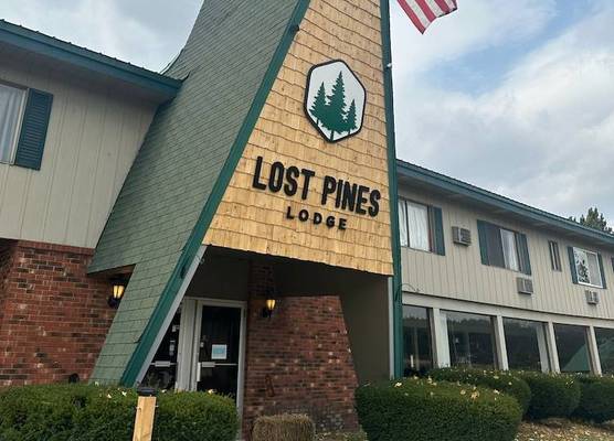 Lost Pines Lodge 1
