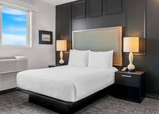 Best Western Plus Winkler 1