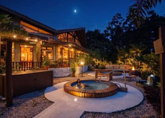Off the Grid Monteverde 1