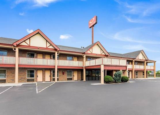 Econo Lodge Glade Springs I-81 1