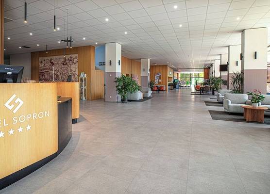 Hotel Sopron 1