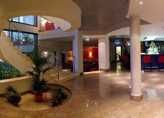Cefalù Sea Palace 1