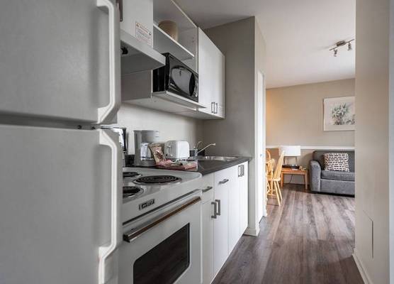 Hotel le Roberval 1