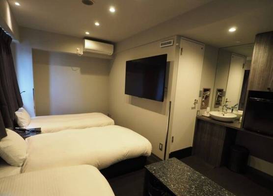 Haneda Inn 1