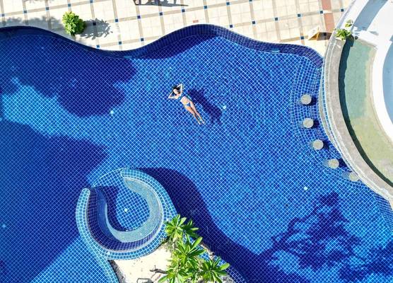 Phuket Leelavadee Hua Ting Resort 1
