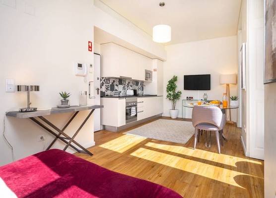 Alcântara Premium Studio 1