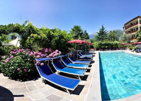 Hotel Gartenresidence Zea Curtis 1