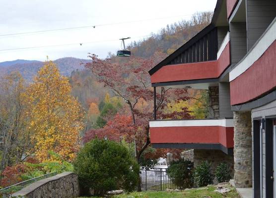 Fabulous Chalet Inn, Gatlinburg, TN 1