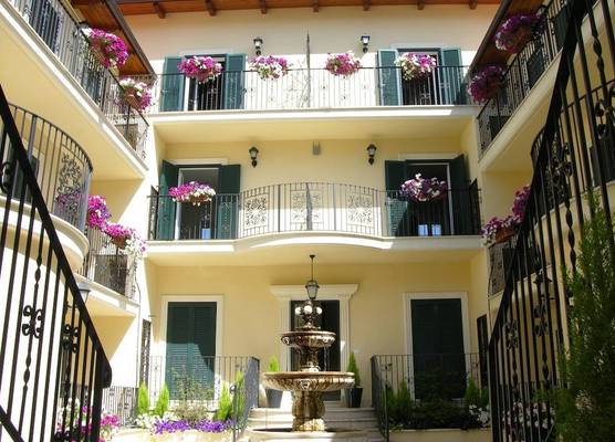 Aurelia Vatican Apartments 1