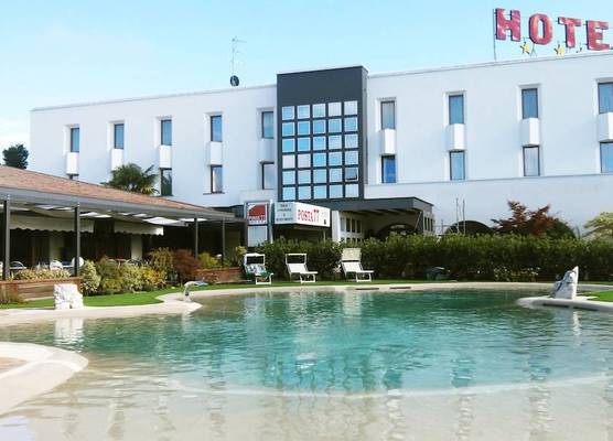 Hotel Posta 77 1