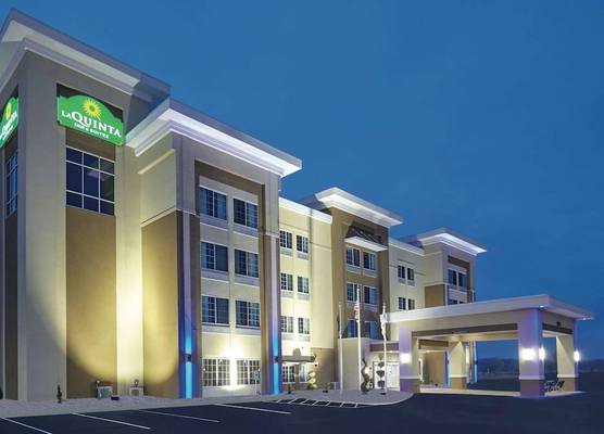La Quinta by Wyndham Springfield IL 1