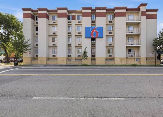 Motel 6 Washington, DC 1