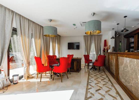 Hotel Plaza Lucice 1