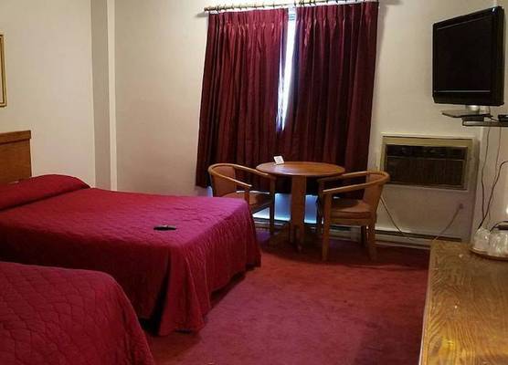 Woonsocket Motor Inn 1