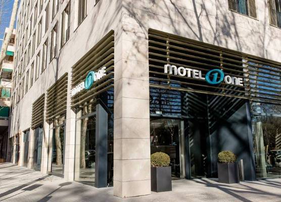 Motel One Barcelona-Ciutadella 1