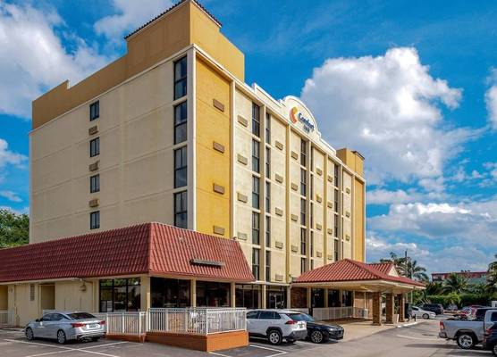 Comfort Inn Oceanside Deerfield Beach 1