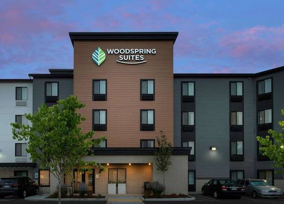 WoodSpring Suites Seattle Tukwila 1